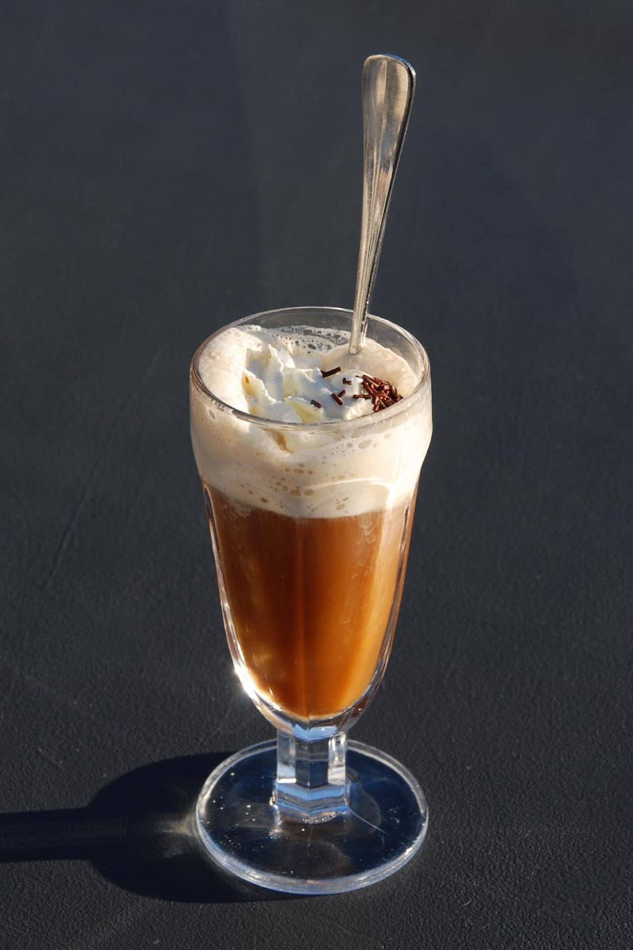 Meyveli milkshake servisi